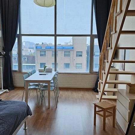 Hongdae Residence-5 1Min From Hongik Uni Station Exit #1 Seoul Luaran gambar