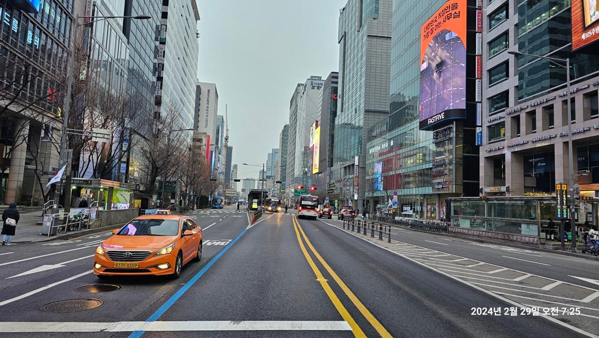 Hongdae Residence-5 1Min From Hongik Uni Station Exit #1 Seoul Luaran gambar